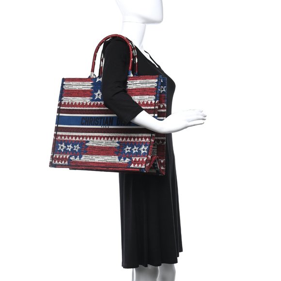 CHRISTIAN DIOR Canvas Embroidered Exclusive US Book Tote Red White Blue - Picture 3 of 12